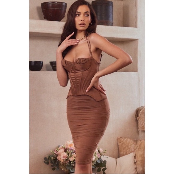 House of CB Dresses & Skirts - NEW House of CB Talya Corset Dress Sz M